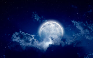 Luna Plina in Berbec actiune cu pasiune